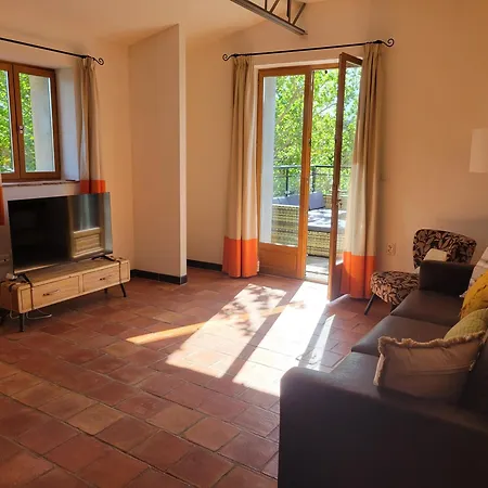 Domaine D'Azeou Guest House Laure-Minervois Exterior photo